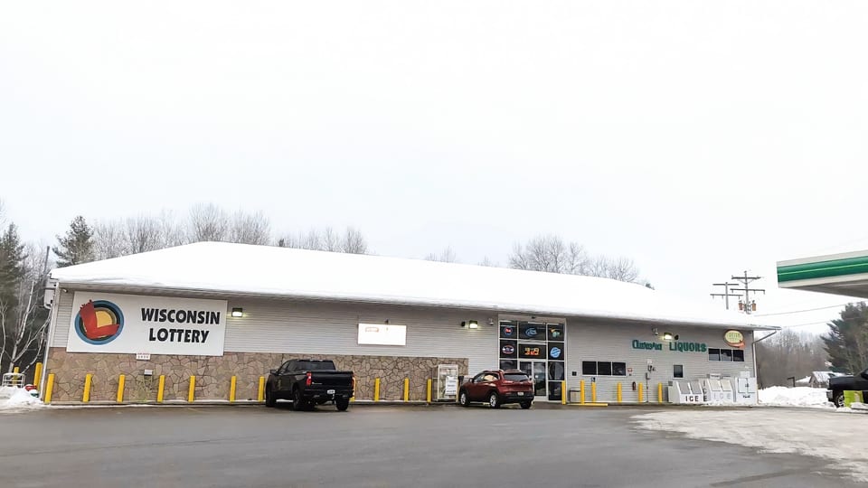 Aurora Liquor