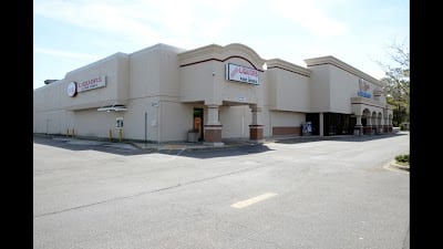 Shores Liquors At Blanding