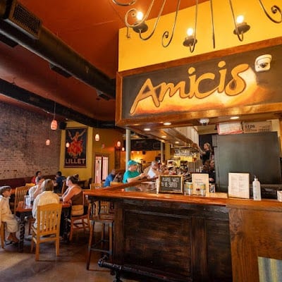 Amicis Restaurant