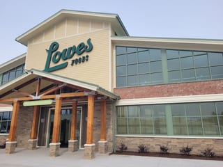 Lowes Foods 262 (Mills Park)