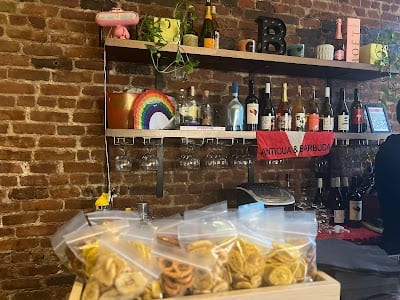 The Bodega Lounge