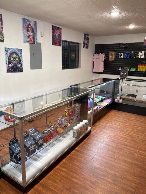 Stone Star Botanical Smoke Shop