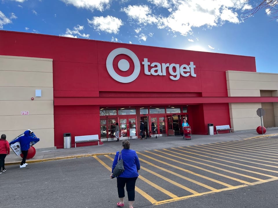 Target - Aurora SE