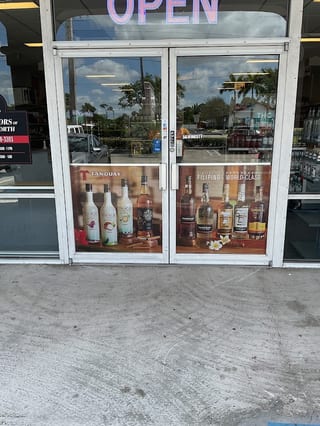 Cb Liquor Of Lake Worth