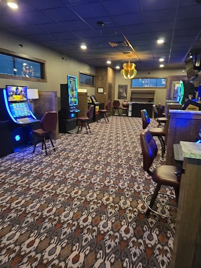 Deuces Casino
