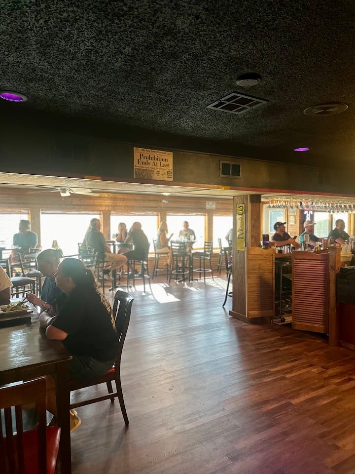 Capones Speakeasy Grill