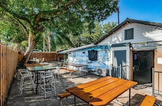 Kennedy Hill Pub