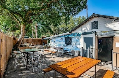 Kennedy Hill Pub