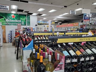 Blooms Discount Liquors