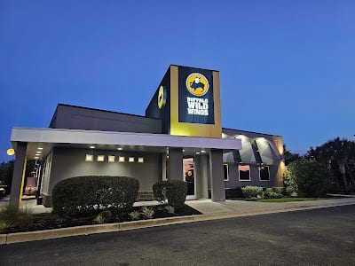 Buffalo Wild Wings Gril #3308