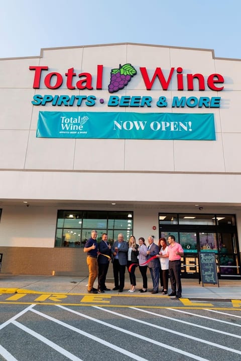 Total Wine & More - Totowa