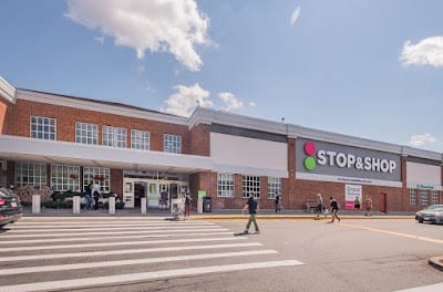 STOP & SHOP (2650 SUNRISE HIGHWAY EASTBOUND SERVICE ROAD)