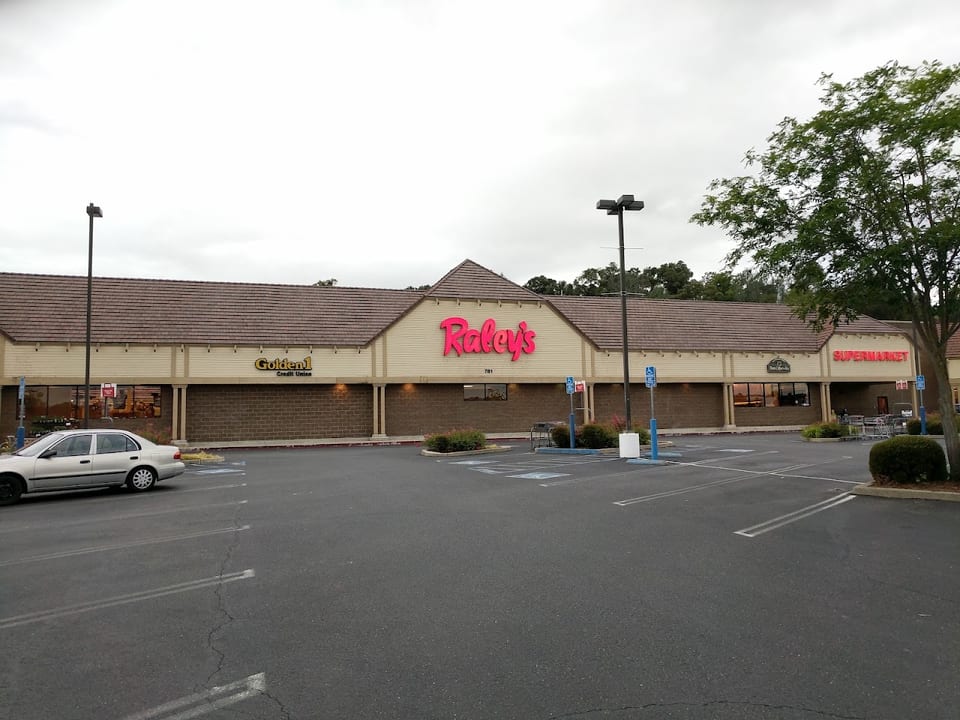 Raleys (Jackson) - 002500426
