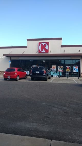 CIRCLE K (1497 BELCHER RD S)