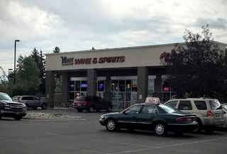 Vinos Wine & Spirits