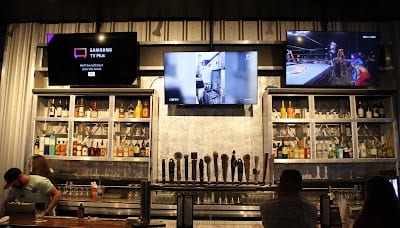 Boomerangs Down Under Bar