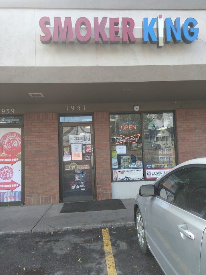 Smoker King Tobacco & Liquor