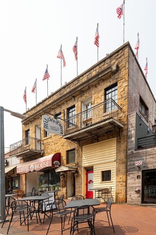Mitch's Tavern
