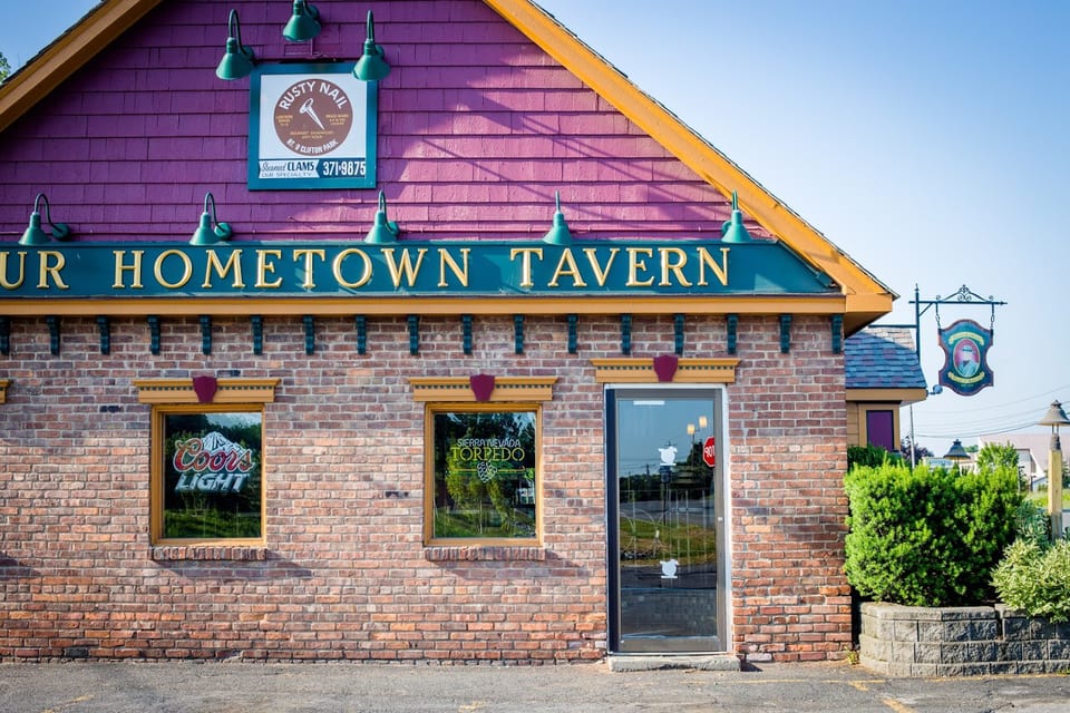 Rusty Nail Grill & Tavern