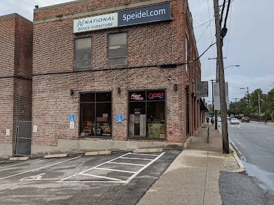 Nikkis Liquor