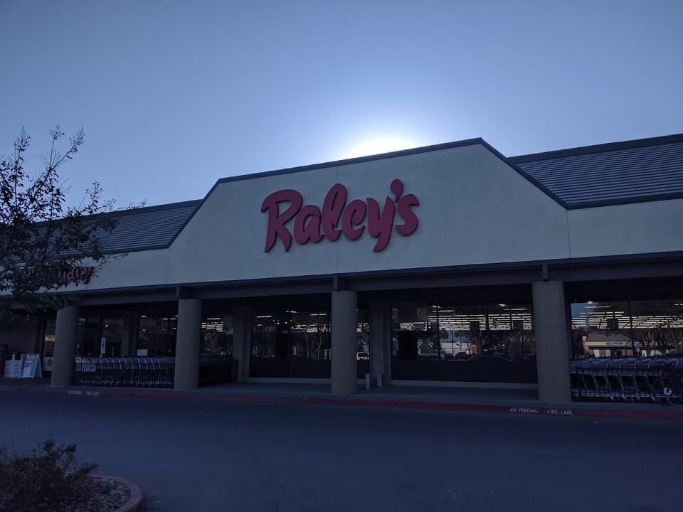 Raleys (Woodland) - 002500206