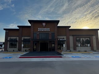 Bjs Restaurant & Brewhouse