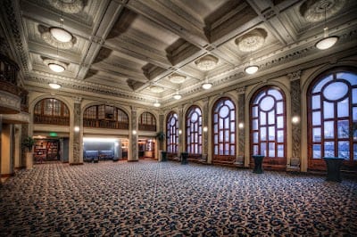 Lincoln Commercial Club