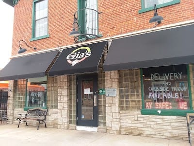 Gias Pizza
