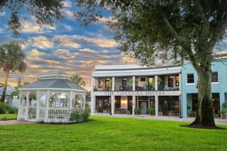 The Roanoke Hotel