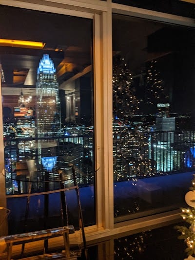Sky Lounge Bar