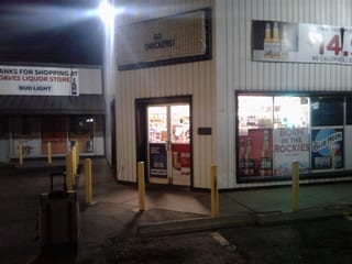 Dave S Liquor Store