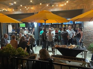 Mojos Local Tap And Kitchen
