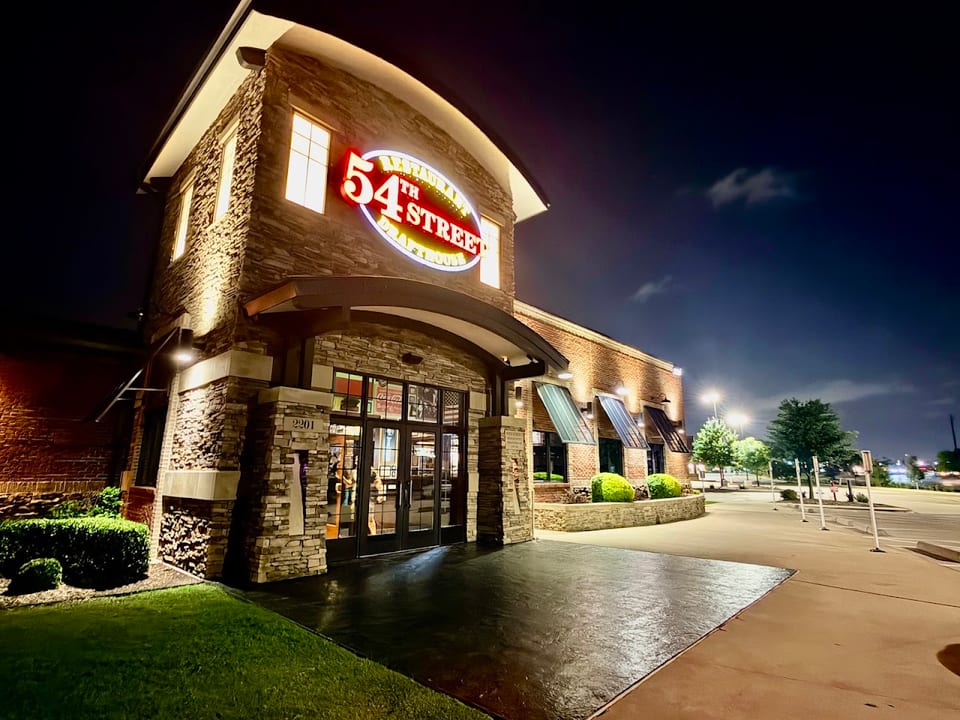 54th Street Restaurant & Drafthouse
