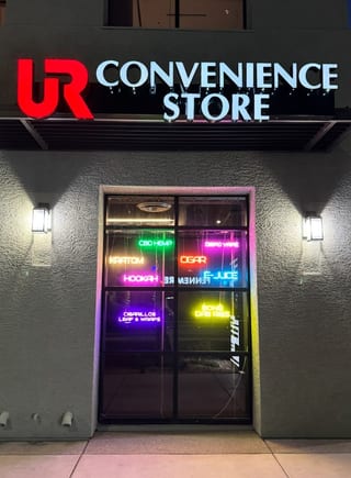 Ur Convenience Store Snax Smoke