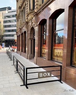 Box Bar