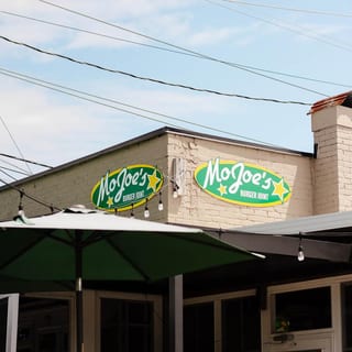 Mo Joes