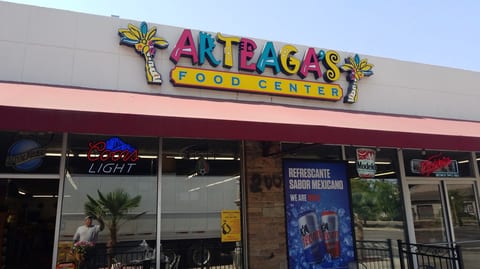 Arteagas Food Center
