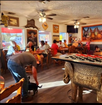 El Guapo Burro Cantina