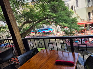 Lone Star Cafe
