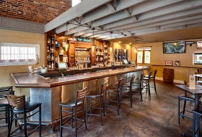 Obed & Issac Microbrewry & Eatery