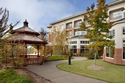 Courtyard By Marriott