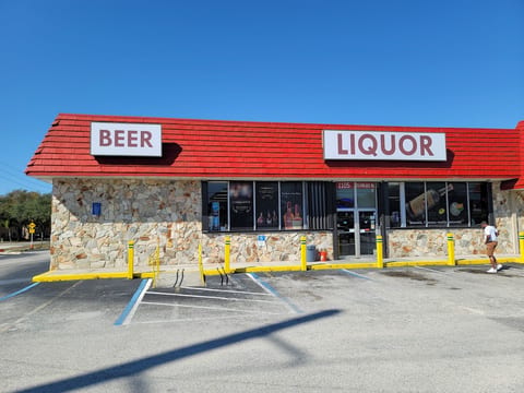 In And Out Liquors 1105