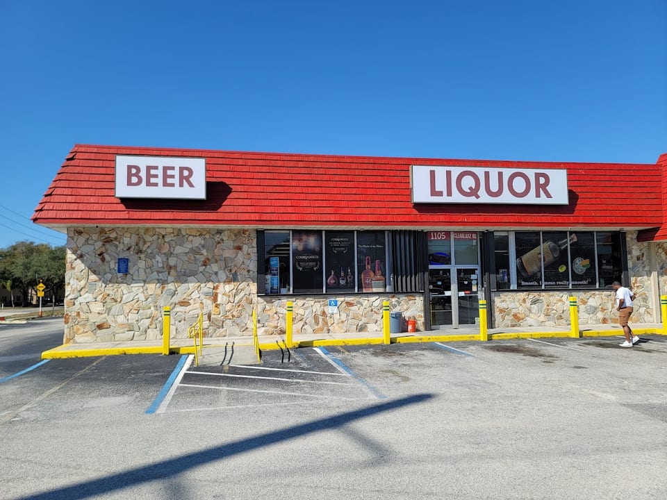 In And Out Liquors 1105