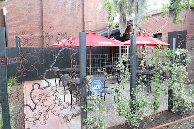 Old Bull Tavern (Chs)