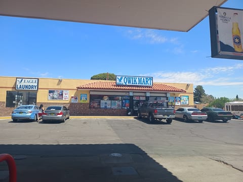 Eagle Quik Mart