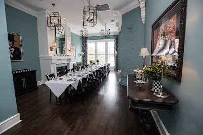 Buckleys Kiskeam Inn