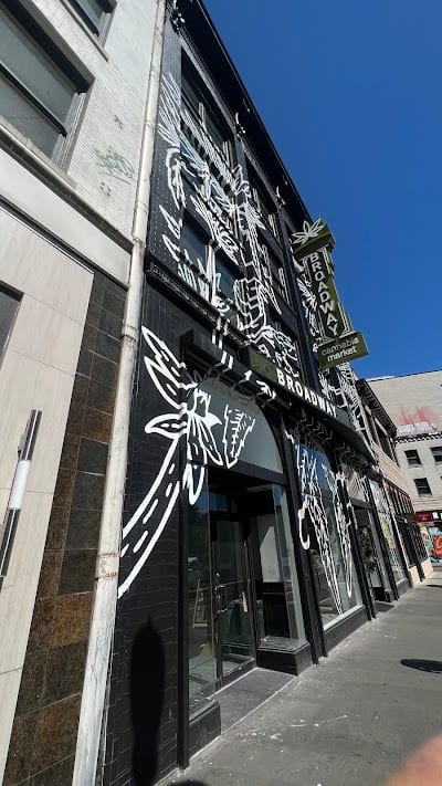 Broadway Cannabis - Sw Broadway