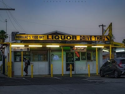 Hermanos Food Market