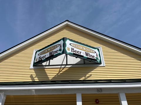 Greg & Jane's Beer & Wine