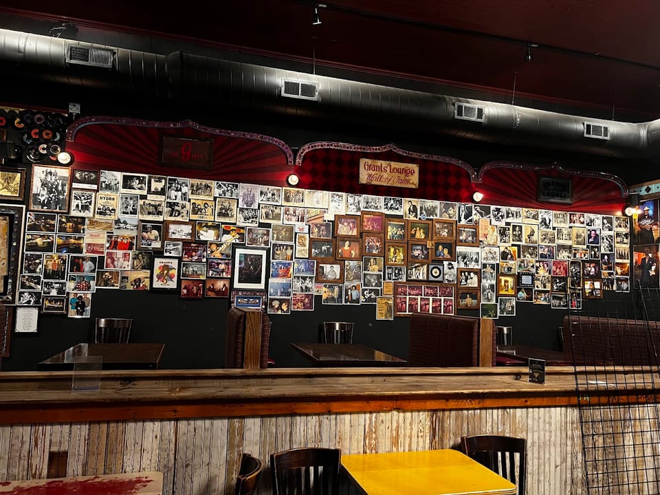 Grants Lounge